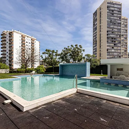 Rocha Tower 3d - Sunset Beachside